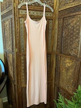 Light Blush Ribbed Spaghetti-Strap Maxi Dress